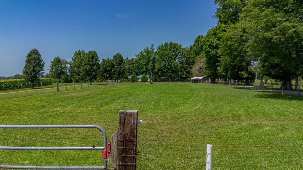 445 Fisher Road Paducah KY 42001