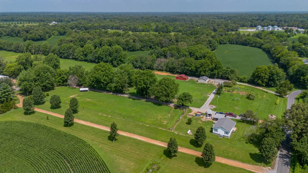445 Fisher Road Paducah KY 42001