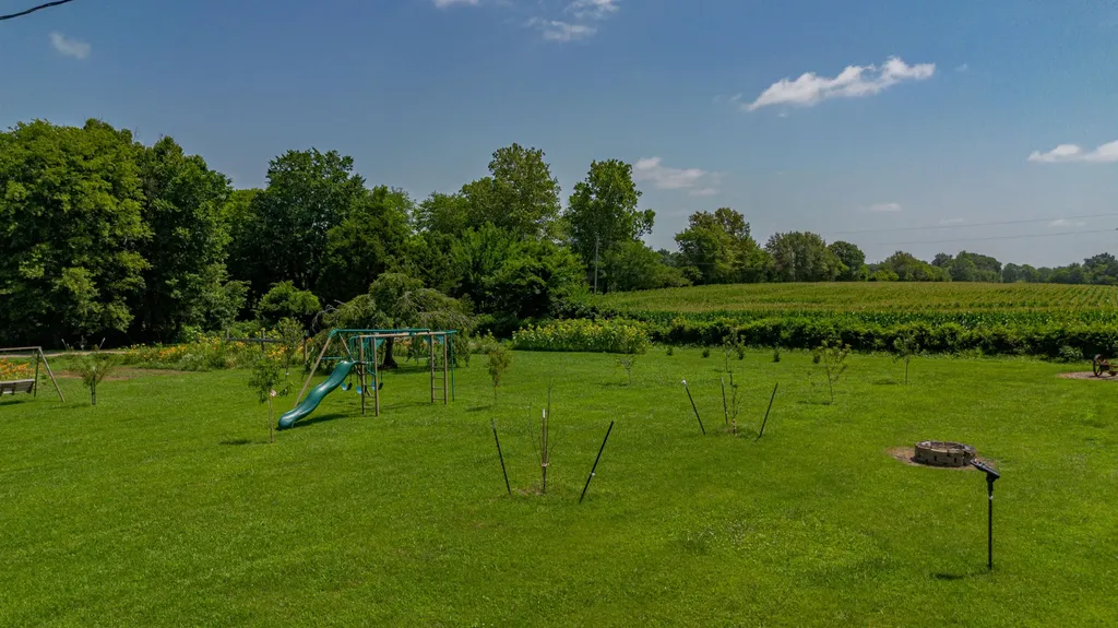 445 Fisher Road Paducah KY 42001