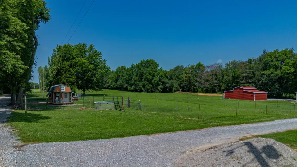 445 Fisher Road Paducah KY 42001