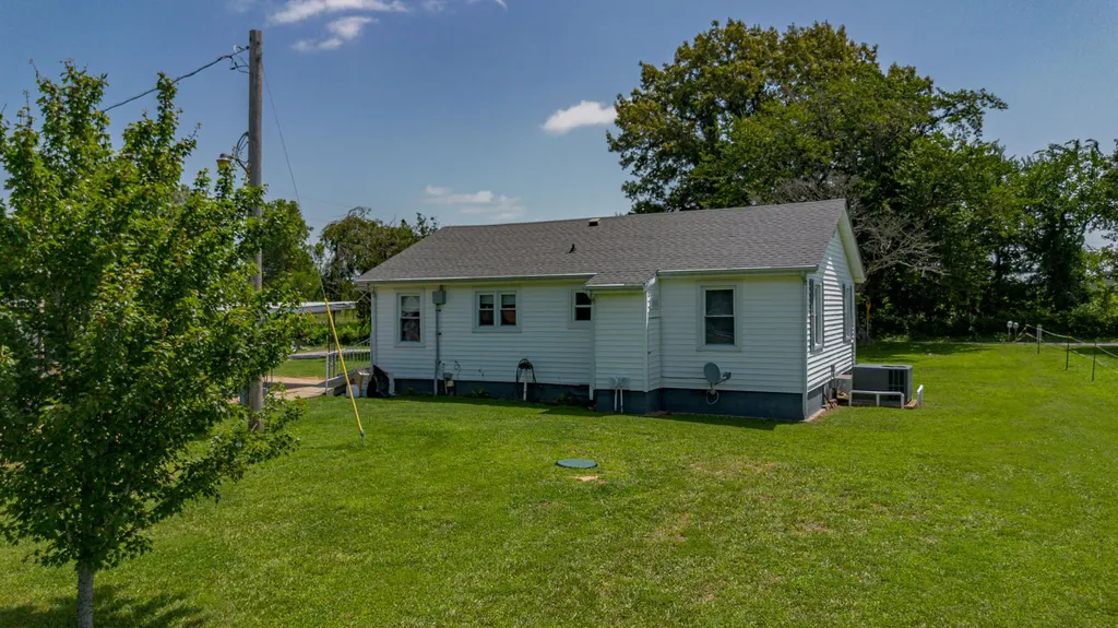445 Fisher Road Paducah KY 42001