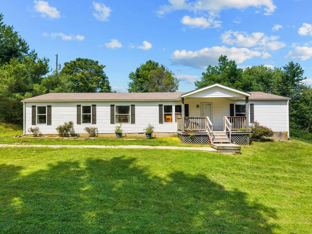 3318 Rogers Road Lancaster KY 40444