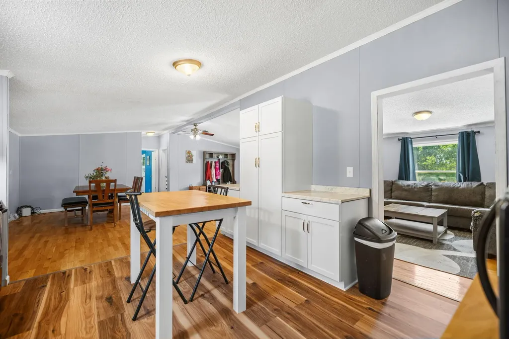3318 Rogers Road Lancaster KY 40444