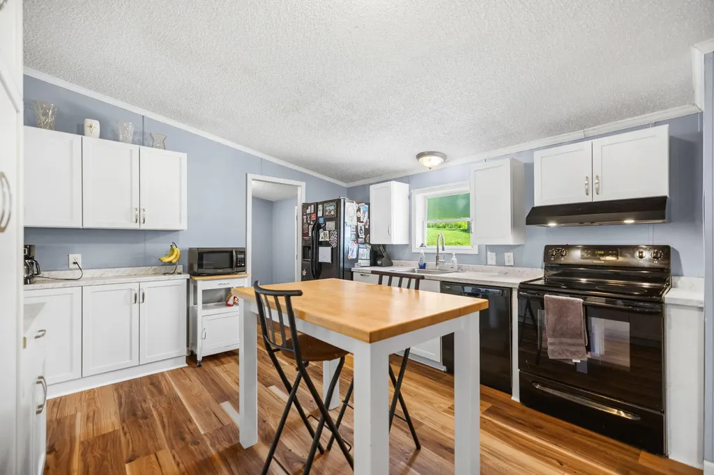 3318 Rogers Road Lancaster KY 40444