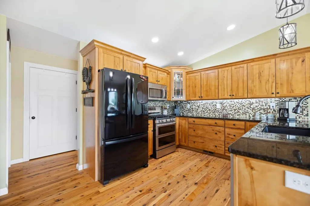849 Paradise Camp Road Harrodsburg KY 40330