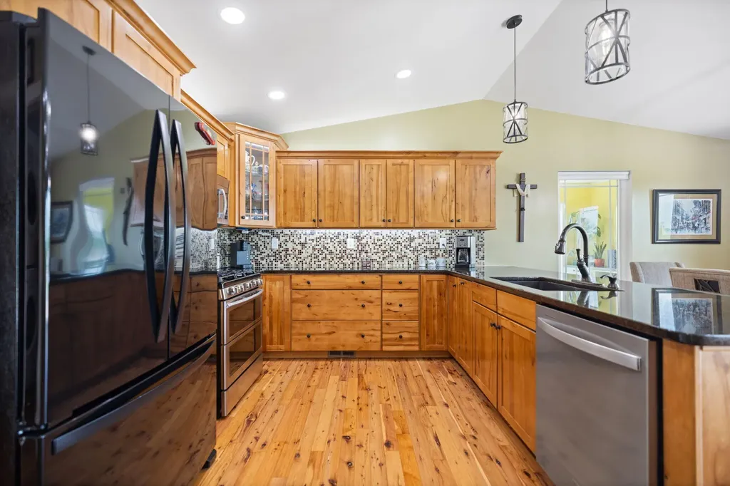 849 Paradise Camp Road Harrodsburg KY 40330
