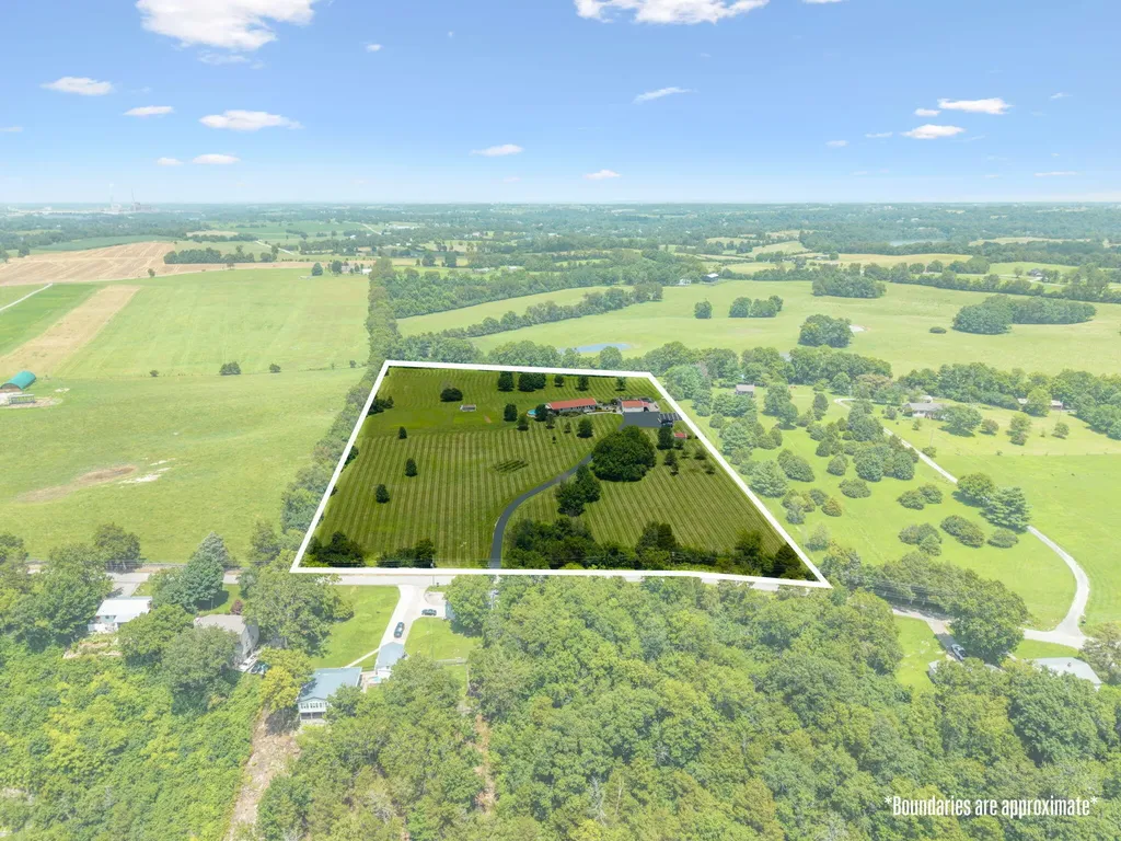 849 Paradise Camp Road Harrodsburg KY 40330