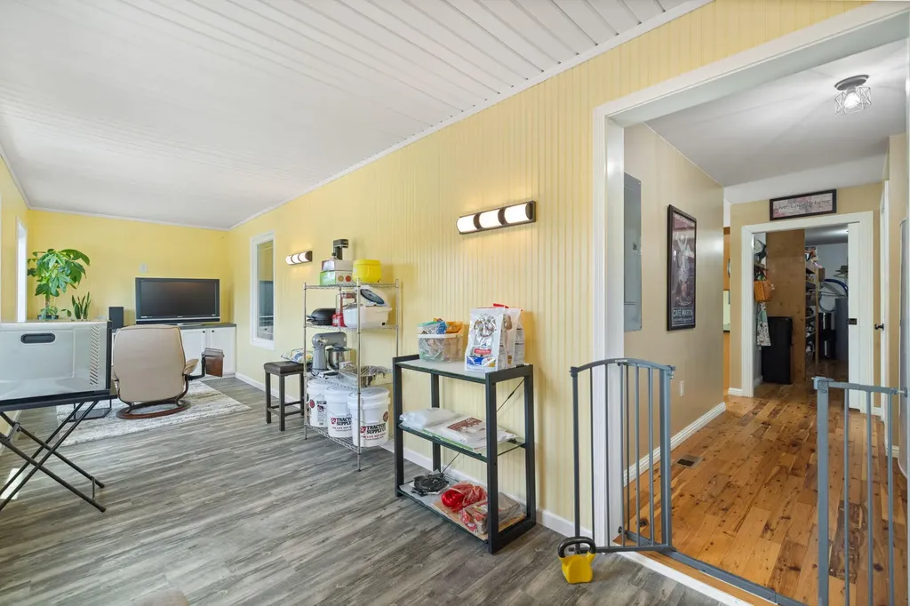 849 Paradise Camp Road Harrodsburg KY 40330