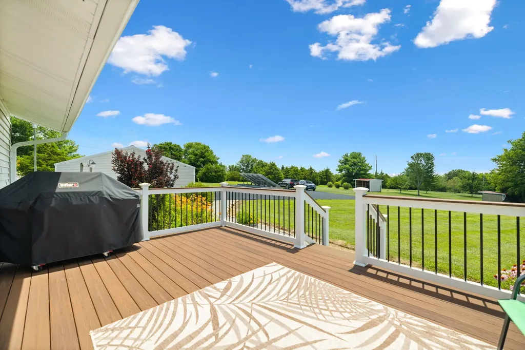 849 Paradise Camp Road Harrodsburg KY 40330