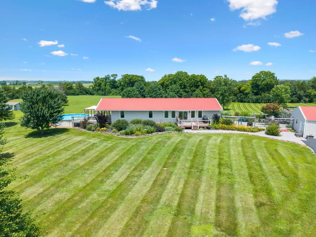 849 Paradise Camp Road Harrodsburg KY 40330