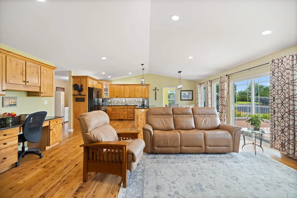 849 Paradise Camp Road Harrodsburg KY 40330