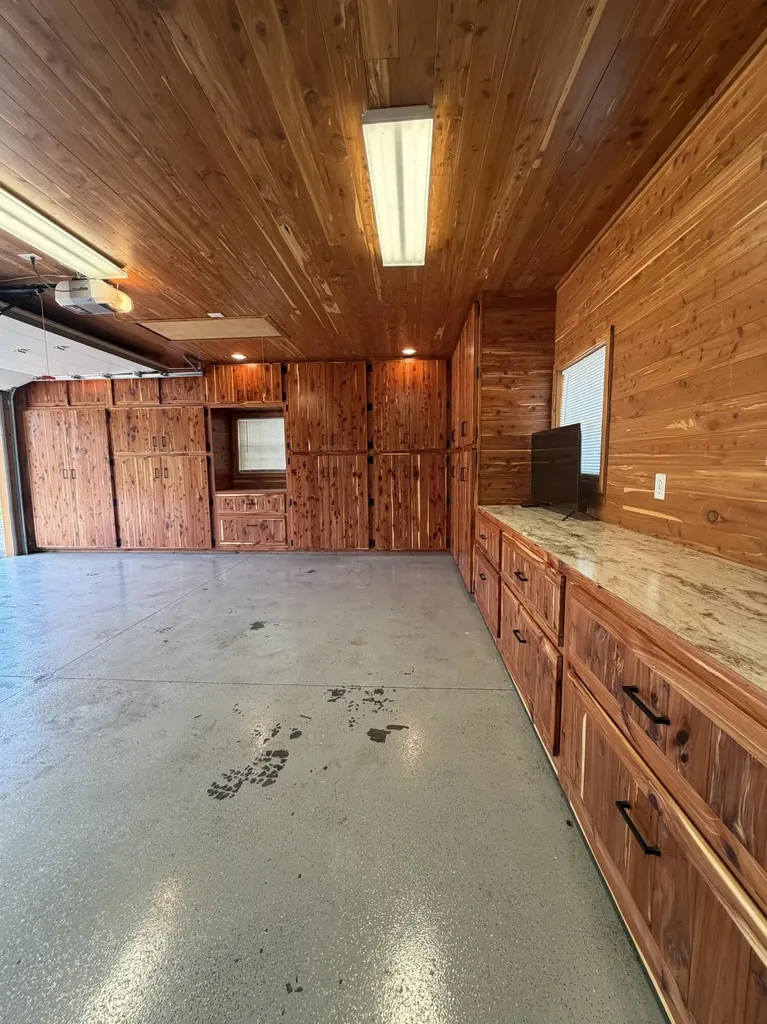 484 Blue Springs Boulevard Cadiz KY 42211