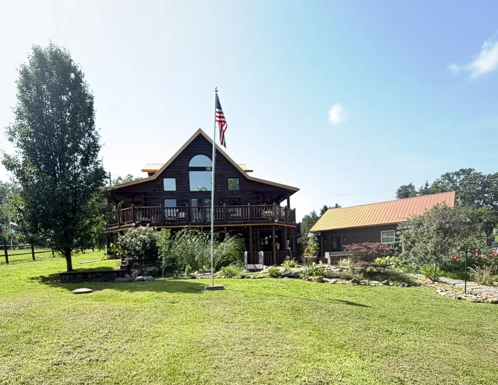 484 Blue Springs Boulevard Cadiz KY 42211