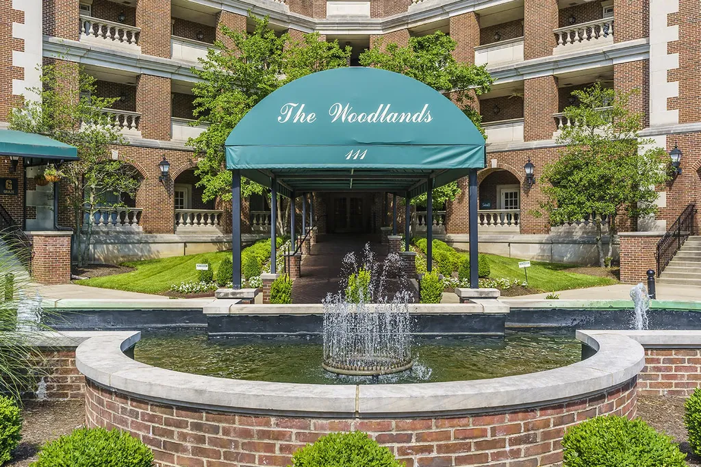 111 Woodland Avenue Lexington KY 40502