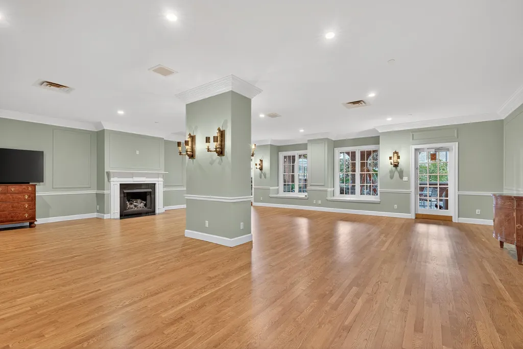 111 Woodland Avenue Lexington KY 40502