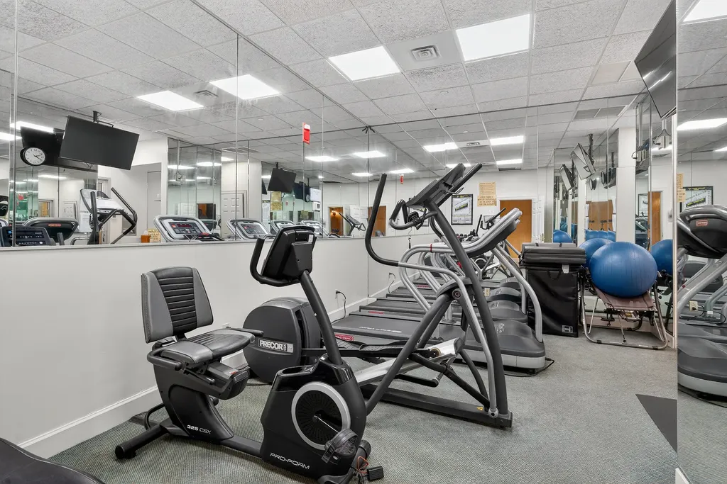 111 Woodland Avenue Lexington KY 40502