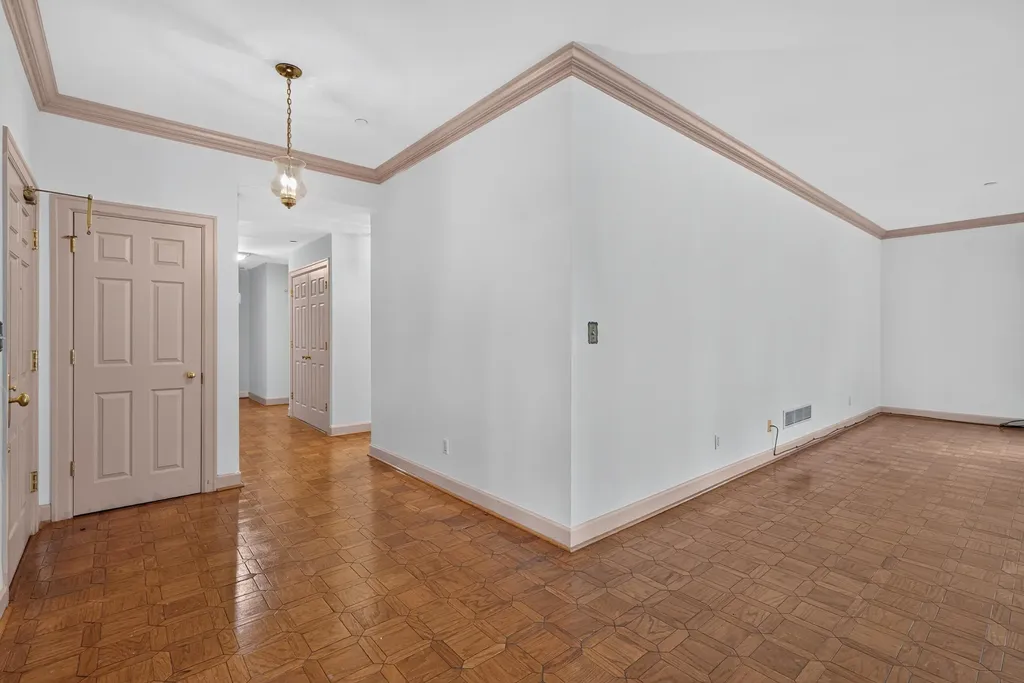 111 Woodland Avenue Lexington KY 40502