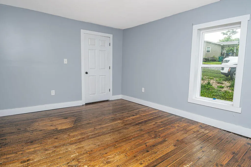 1797 E Clack Mountain Road Clearfield KY 40313