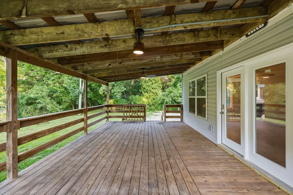 1540 Sims Valley Road Lawrenceburg KY 40342