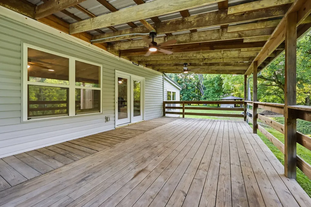 1540 Sims Valley Road Lawrenceburg KY 40342