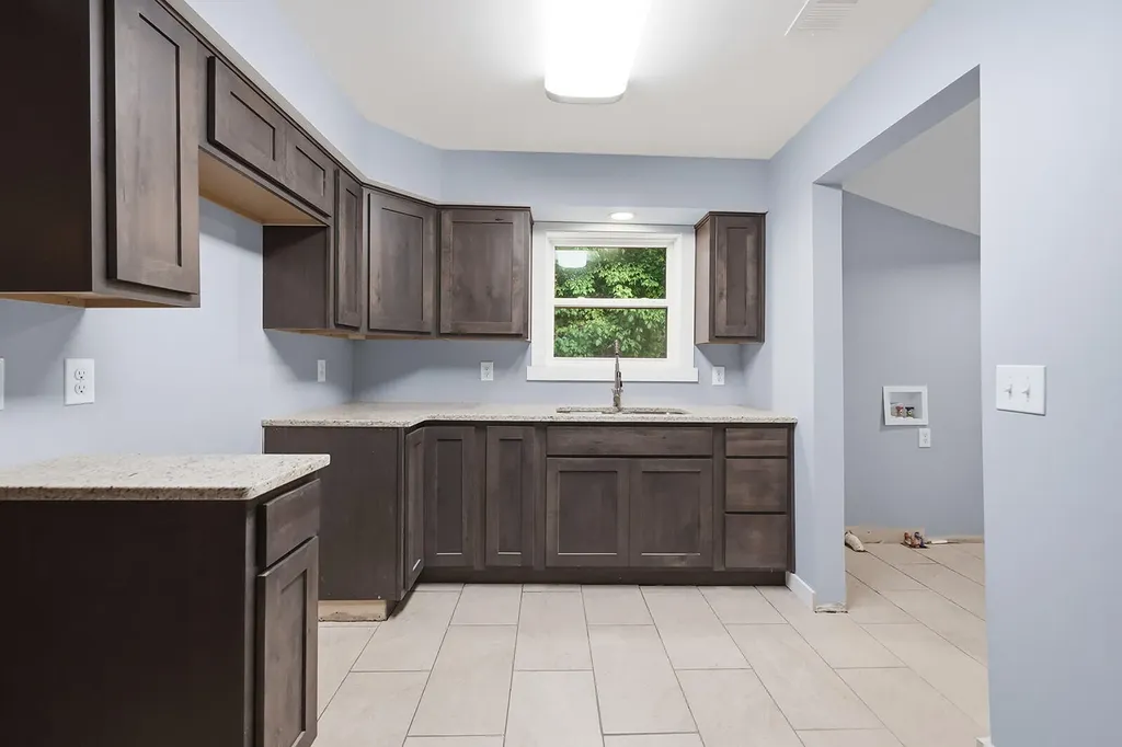 1540 Sims Valley Road Lawrenceburg KY 40342