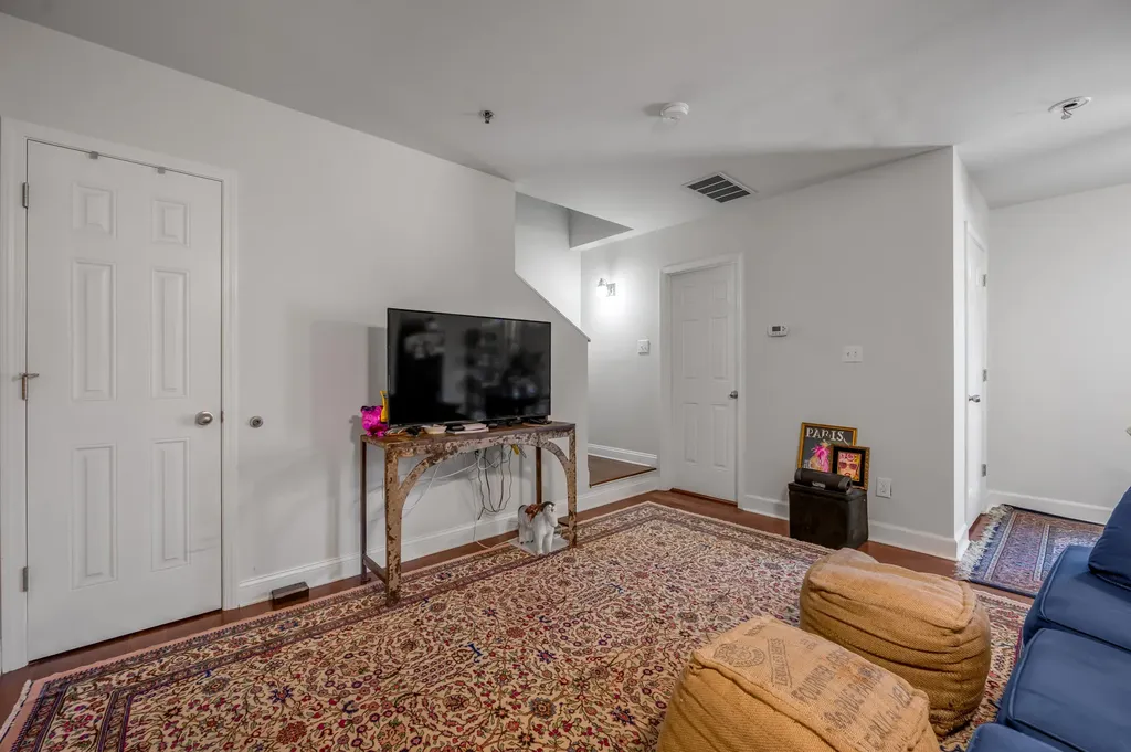 508 W 2nd Street Lexington KY 40508