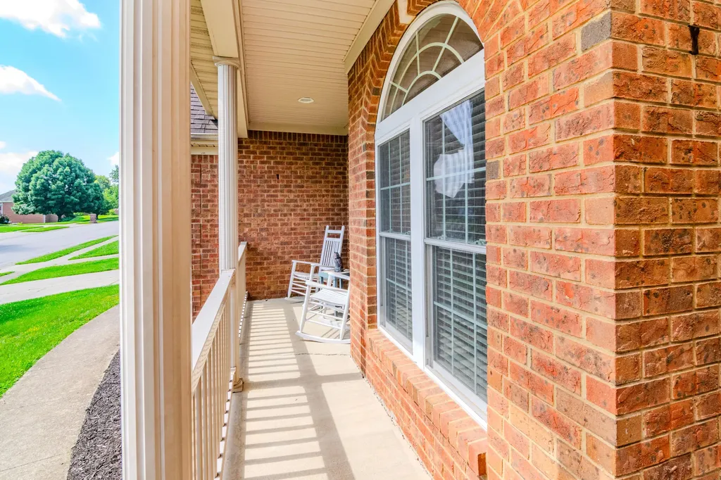 187 Hawthorne Drive Winchester KY 40391