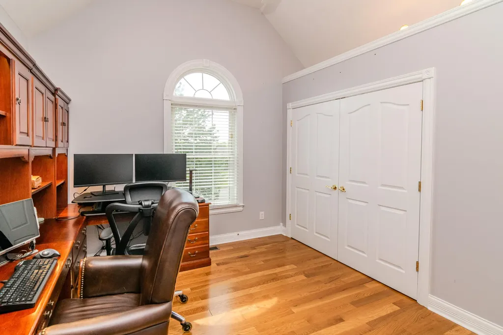 187 Hawthorne Drive Winchester KY 40391