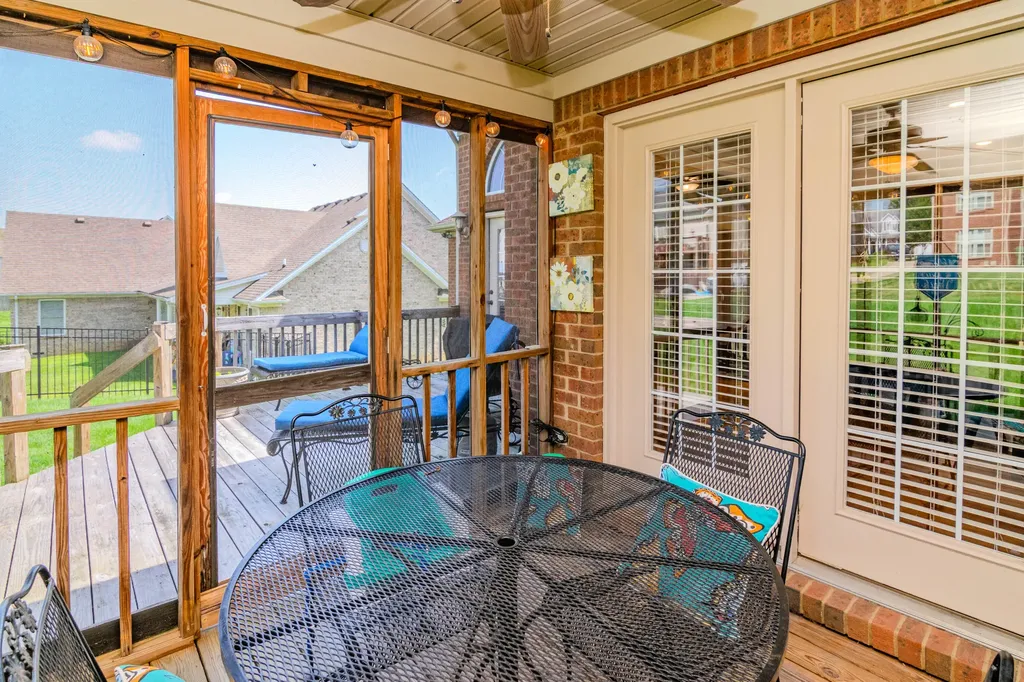 187 Hawthorne Drive Winchester KY 40391