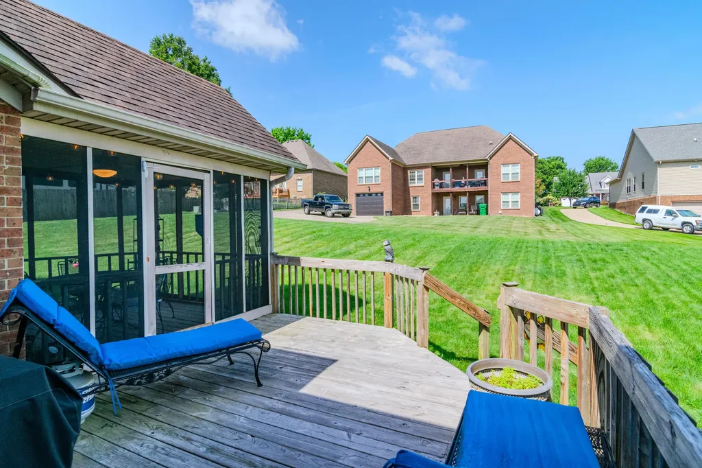 187 Hawthorne Drive Winchester KY 40391