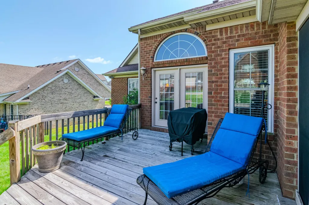 187 Hawthorne Drive Winchester KY 40391