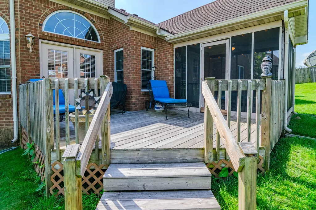 187 Hawthorne Drive Winchester KY 40391