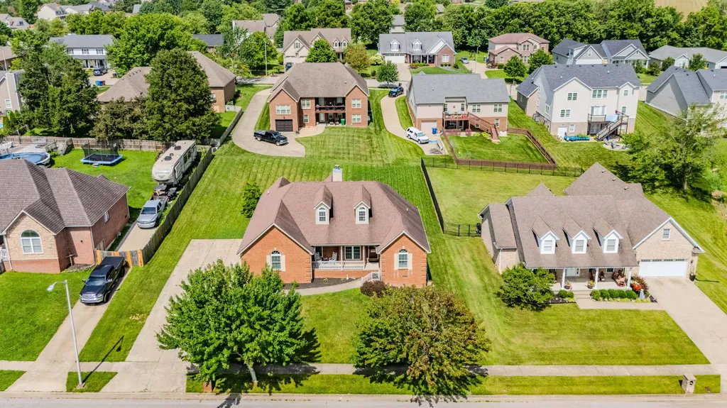 187 Hawthorne Drive Winchester KY 40391