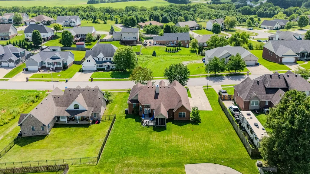 187 Hawthorne Drive Winchester KY 40391