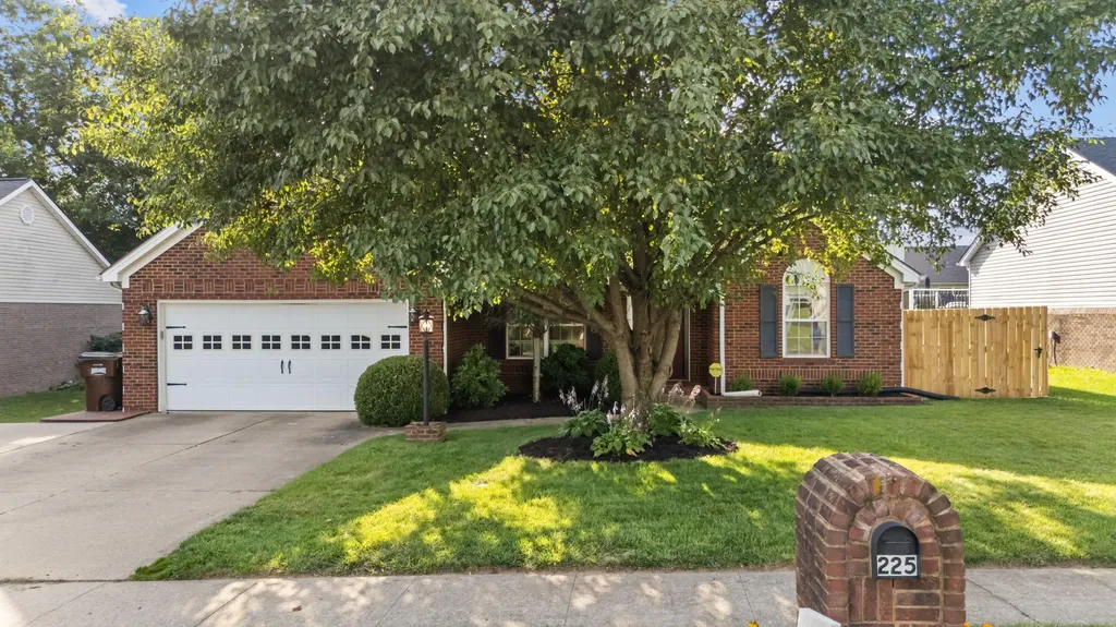 225 Cannonball Drive Nicholasville KY 40356