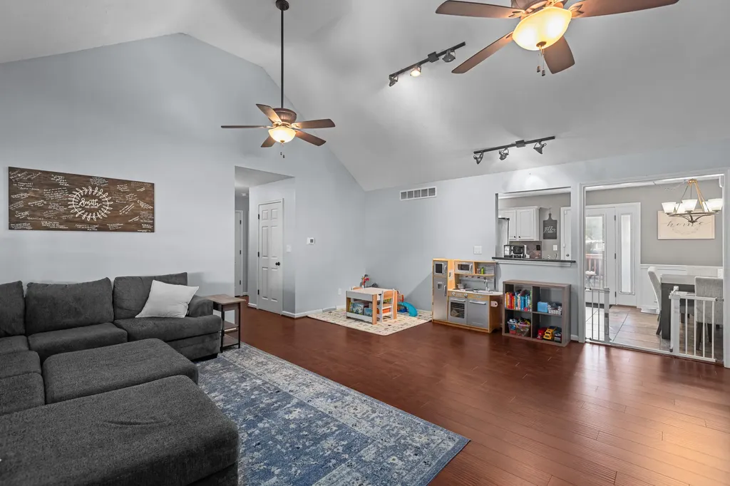 225 Cannonball Drive Nicholasville KY 40356