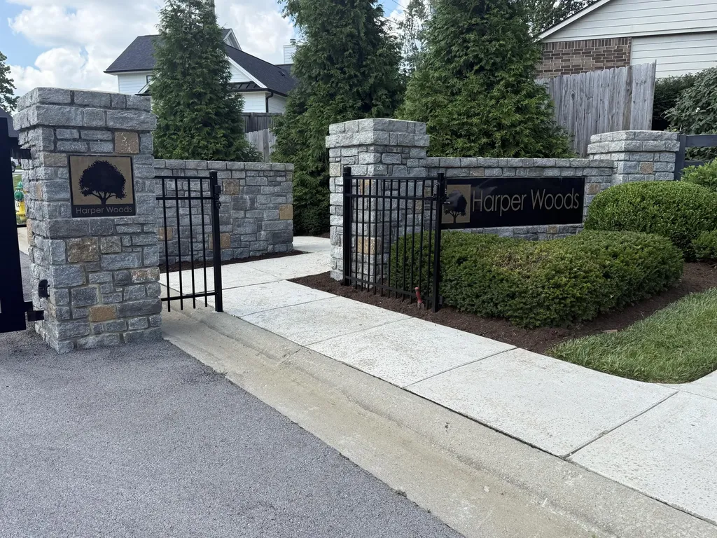 3568 Harper Woods Lane Lexington KY 40515