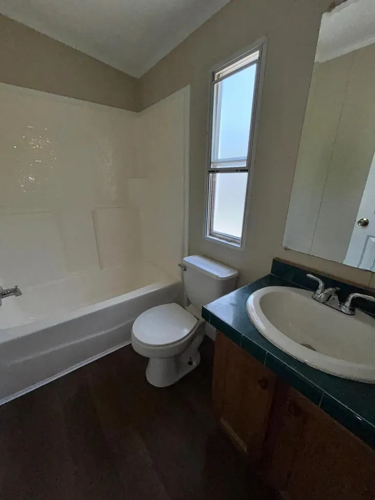 376 Cumberland Drive Bronston KY 42518