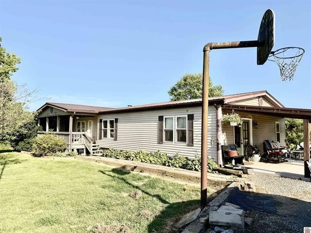 18665 S Ky-141 Sturgis KY 42459