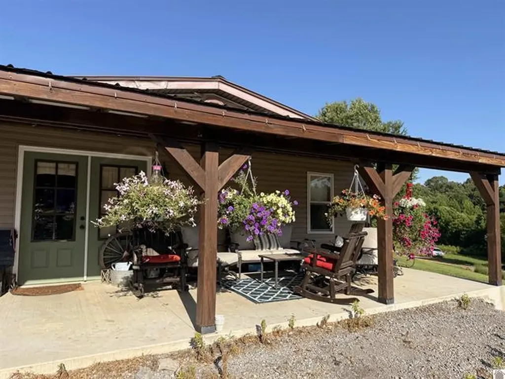 18665 S Ky-141 Sturgis KY 42459