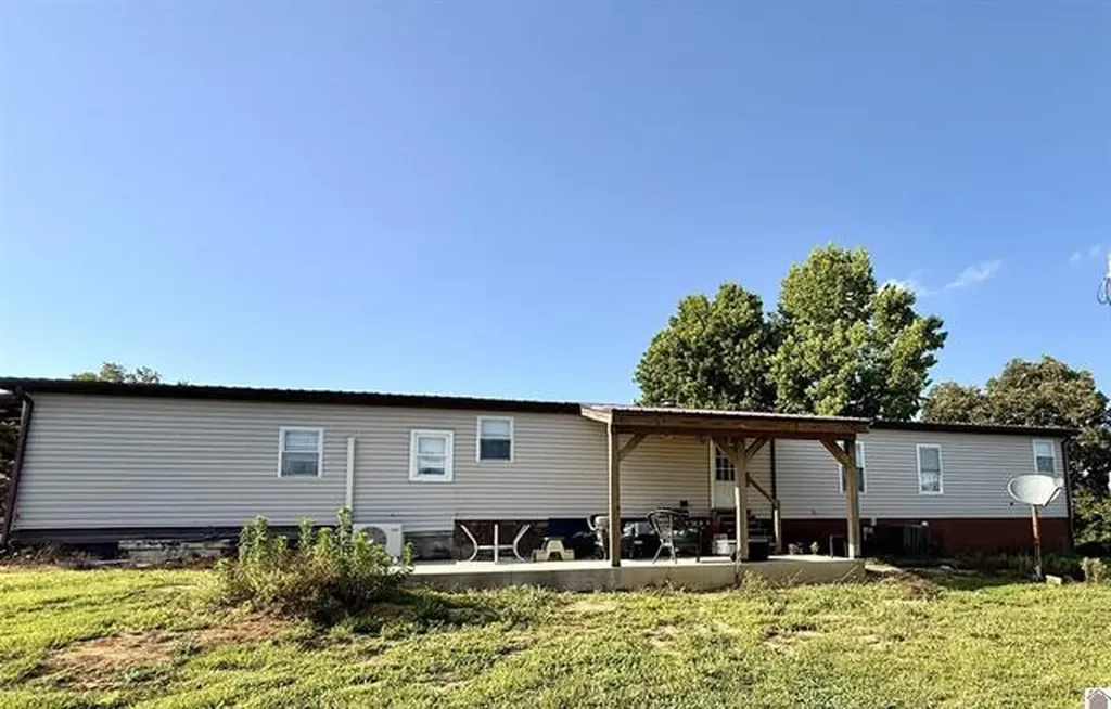 18665 S Ky-141 Sturgis KY 42459