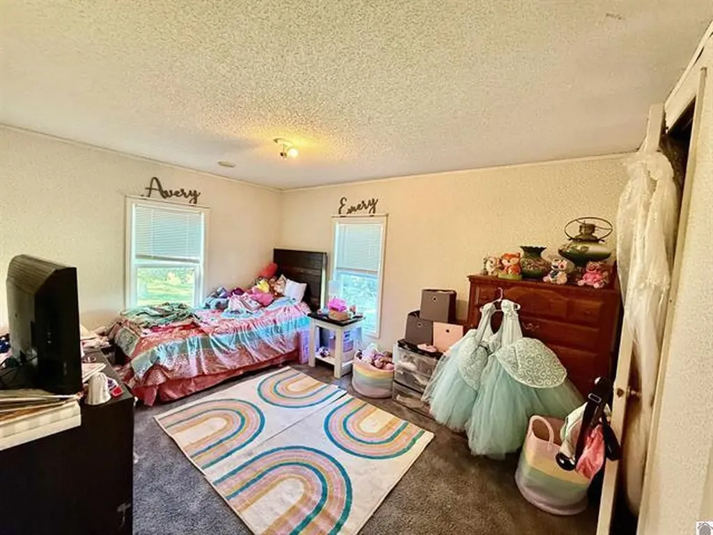 18665 S Ky-141 Sturgis KY 42459