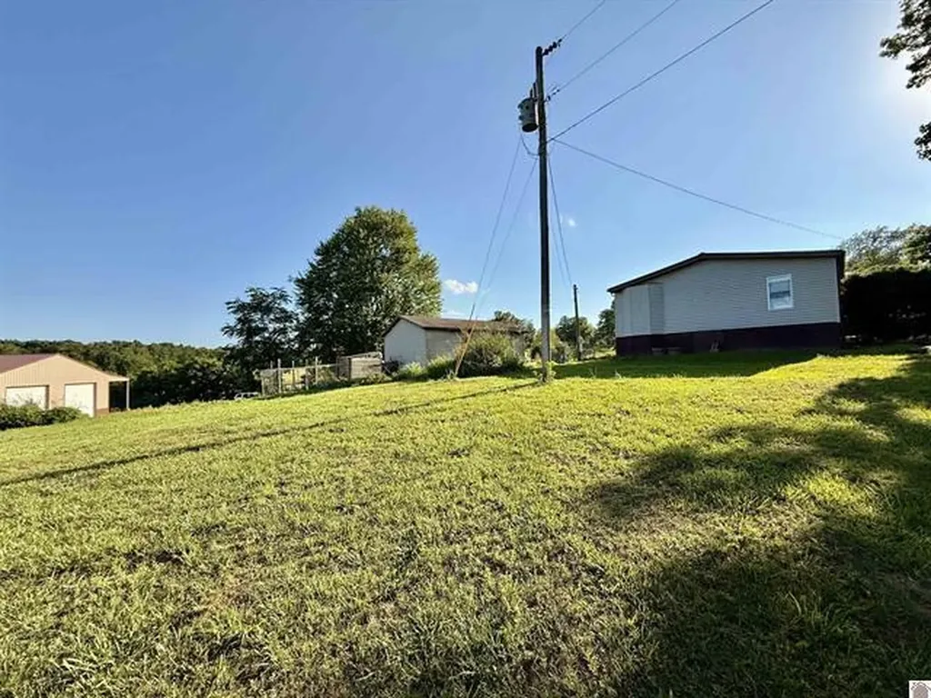 18665 S Ky-141 Sturgis KY 42459