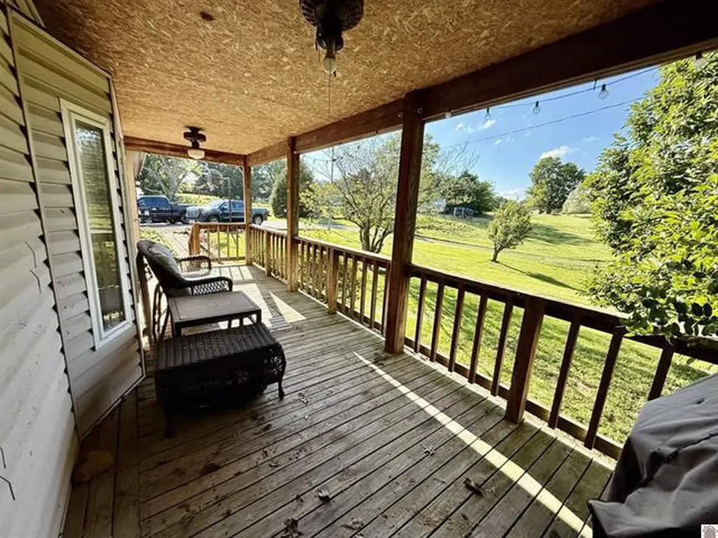 18665 S Ky-141 Sturgis KY 42459