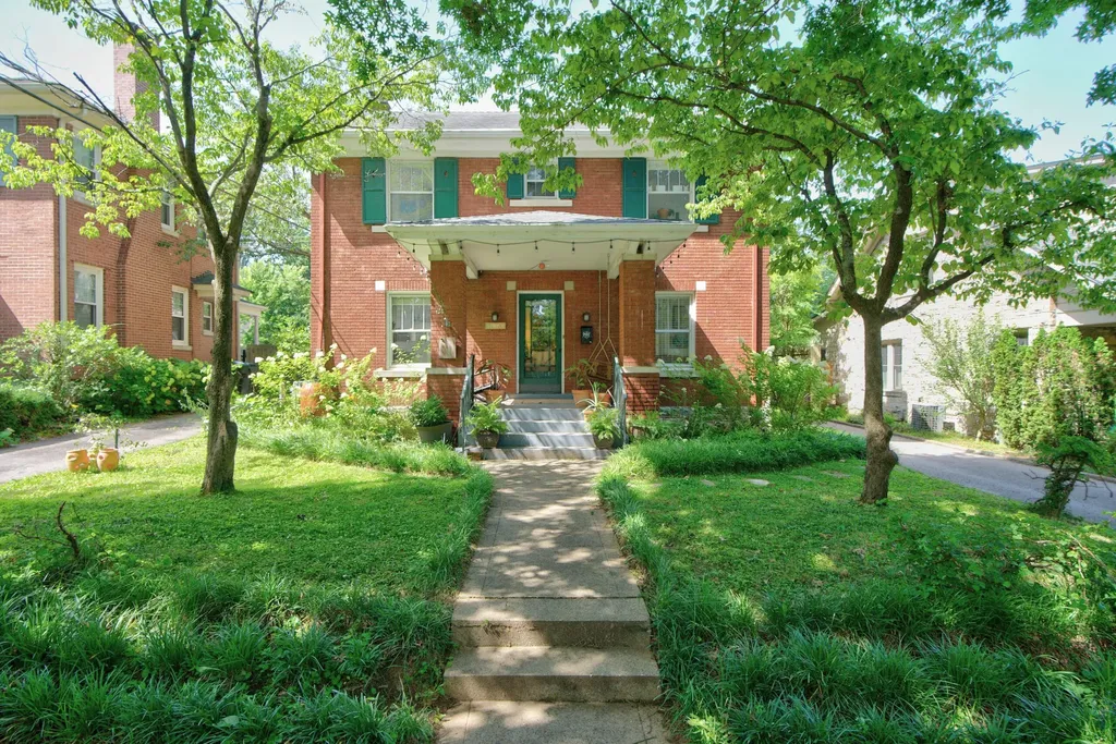 1376 Fontaine Road Lexington KY 40502