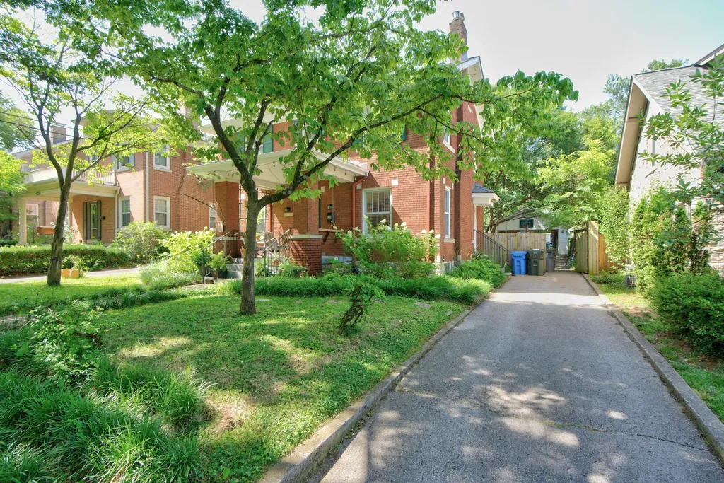 1376 Fontaine Road Lexington KY 40502