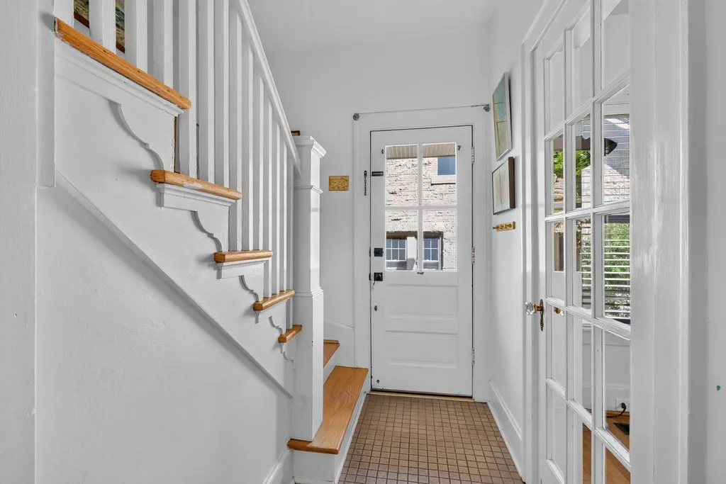 1376 Fontaine Road Lexington KY 40502