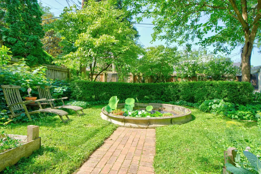 1376 Fontaine Road Lexington KY 40502