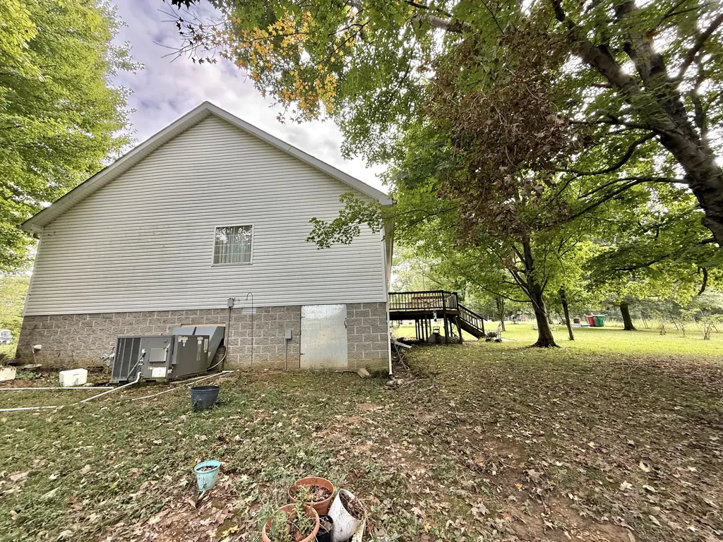 575 N Sutton Lane Mayfield KY 42066