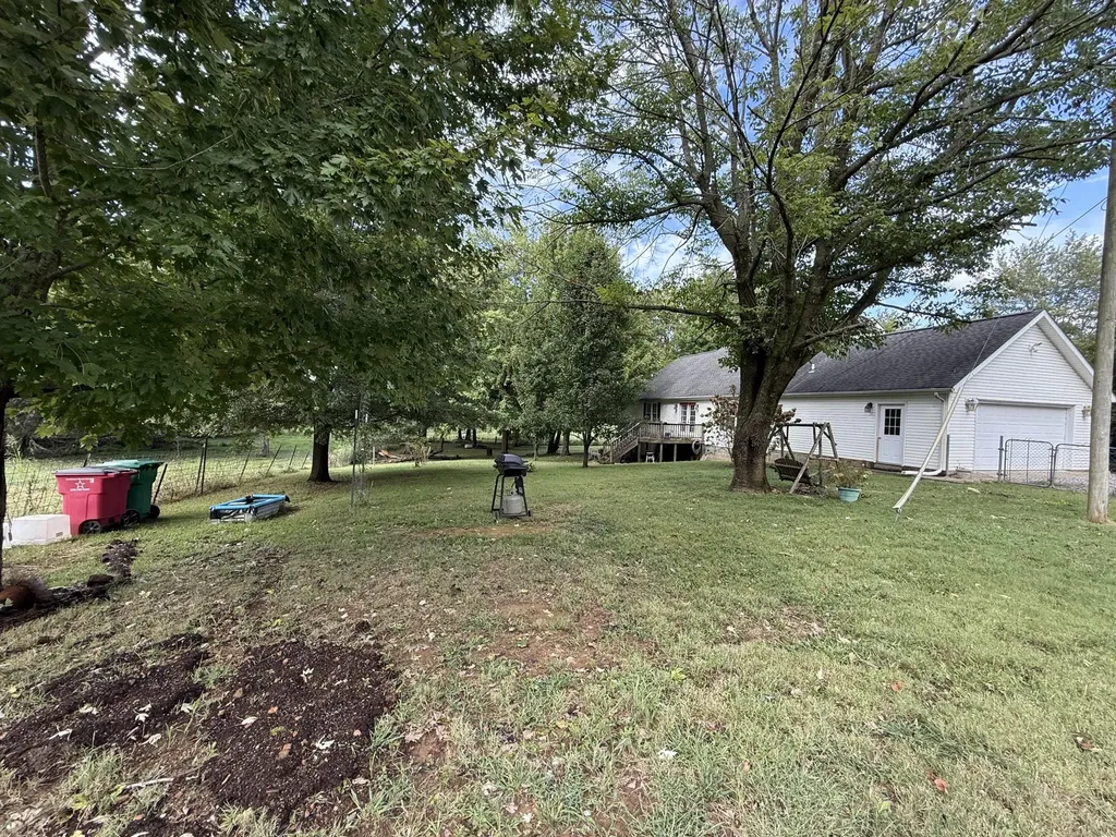 575 N Sutton Lane Mayfield KY 42066